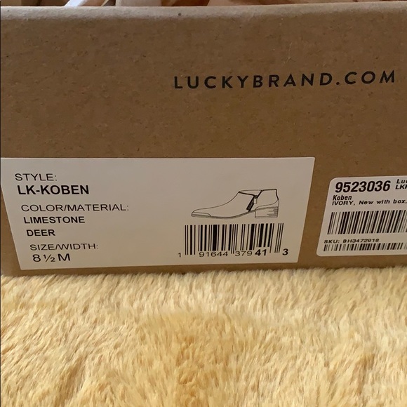 Low Booties - Picture 4 of 4